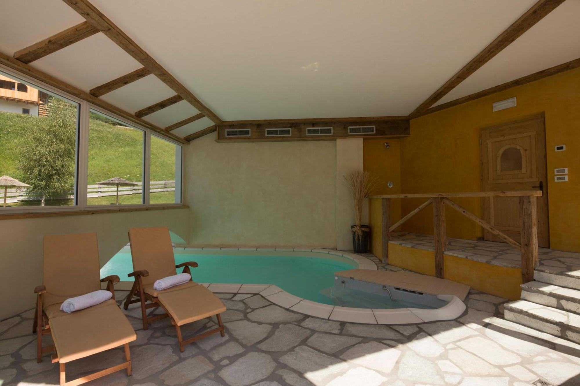 سان فيجيليو دي ماريبْ Villa Ortensia المظهر الخارجي الصورة